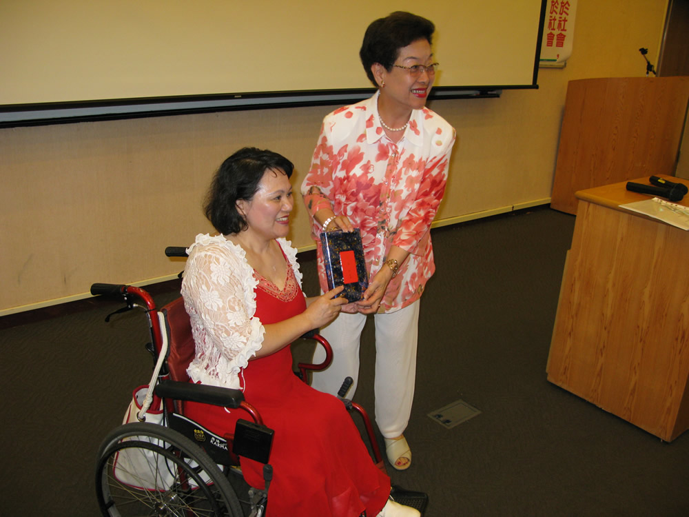全台第一輪椅領隊鄭淑勻  帶領身障朋友走向無障礙人生
